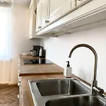 Comfortable And Large Apartman *