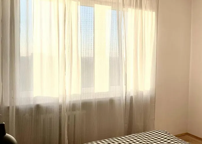 Comfortable And Large * Krakkó